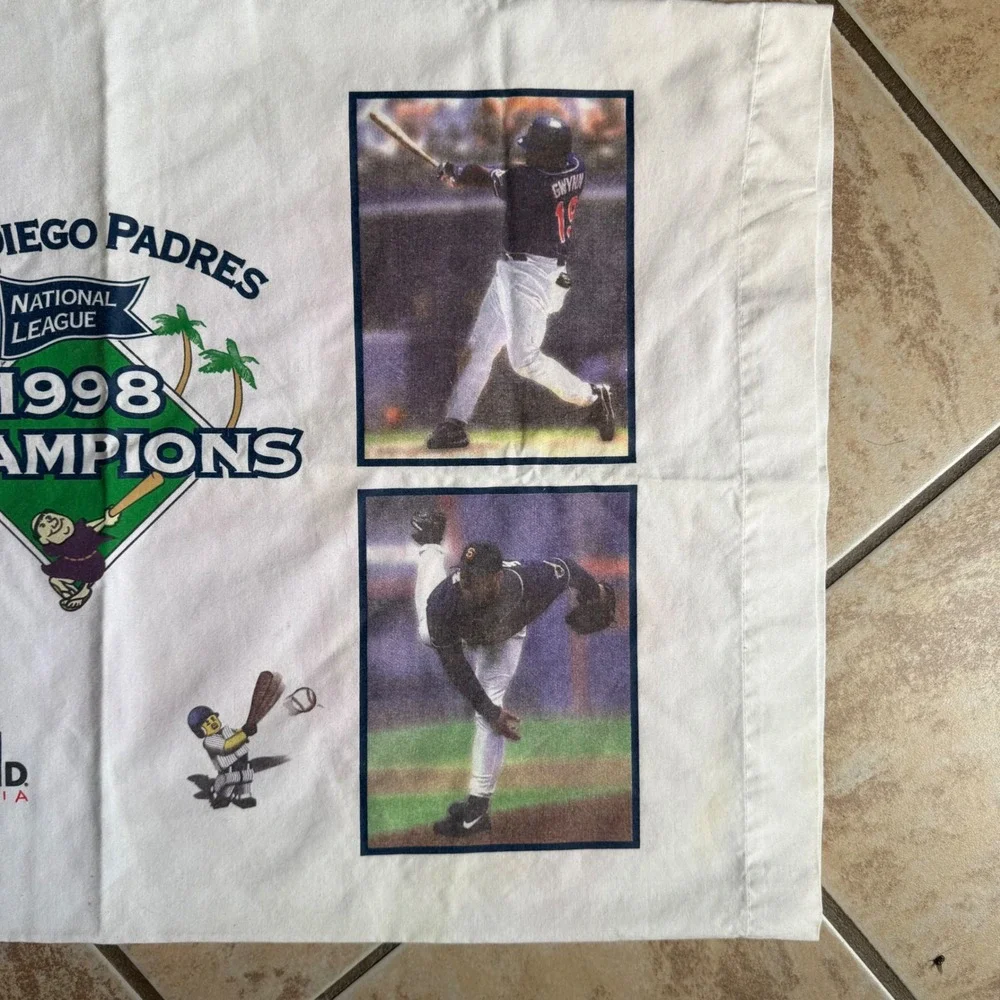 VTG San Diego Padres 1998 National League‎ Champions Pillowcase MLB Baseball